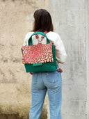 2-in-1_Tasche_aus_weichem_Echtleder_Franka_Heleny_Vorderansicht_Model